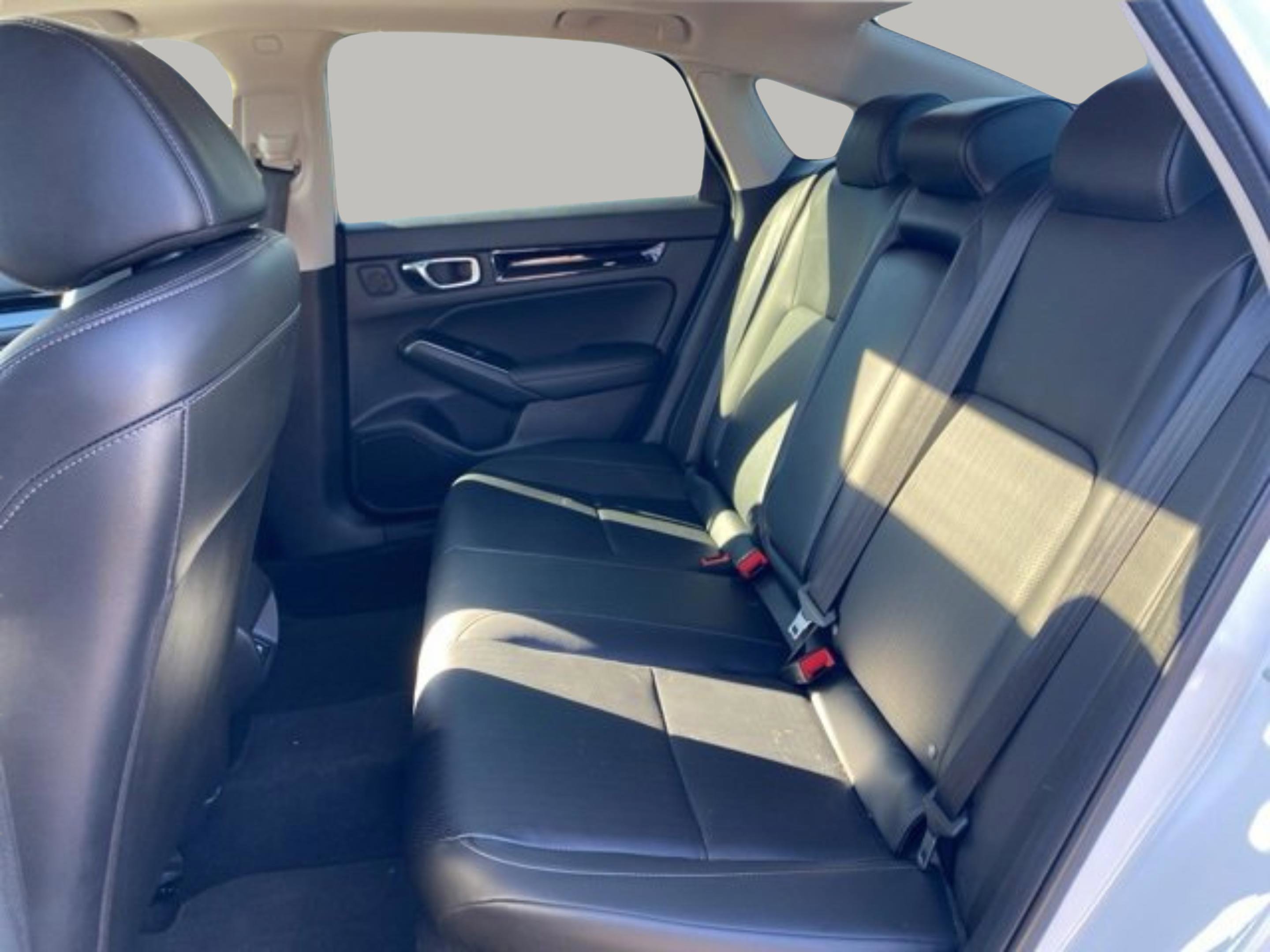 Used 2023 Honda Civic Touring image 25