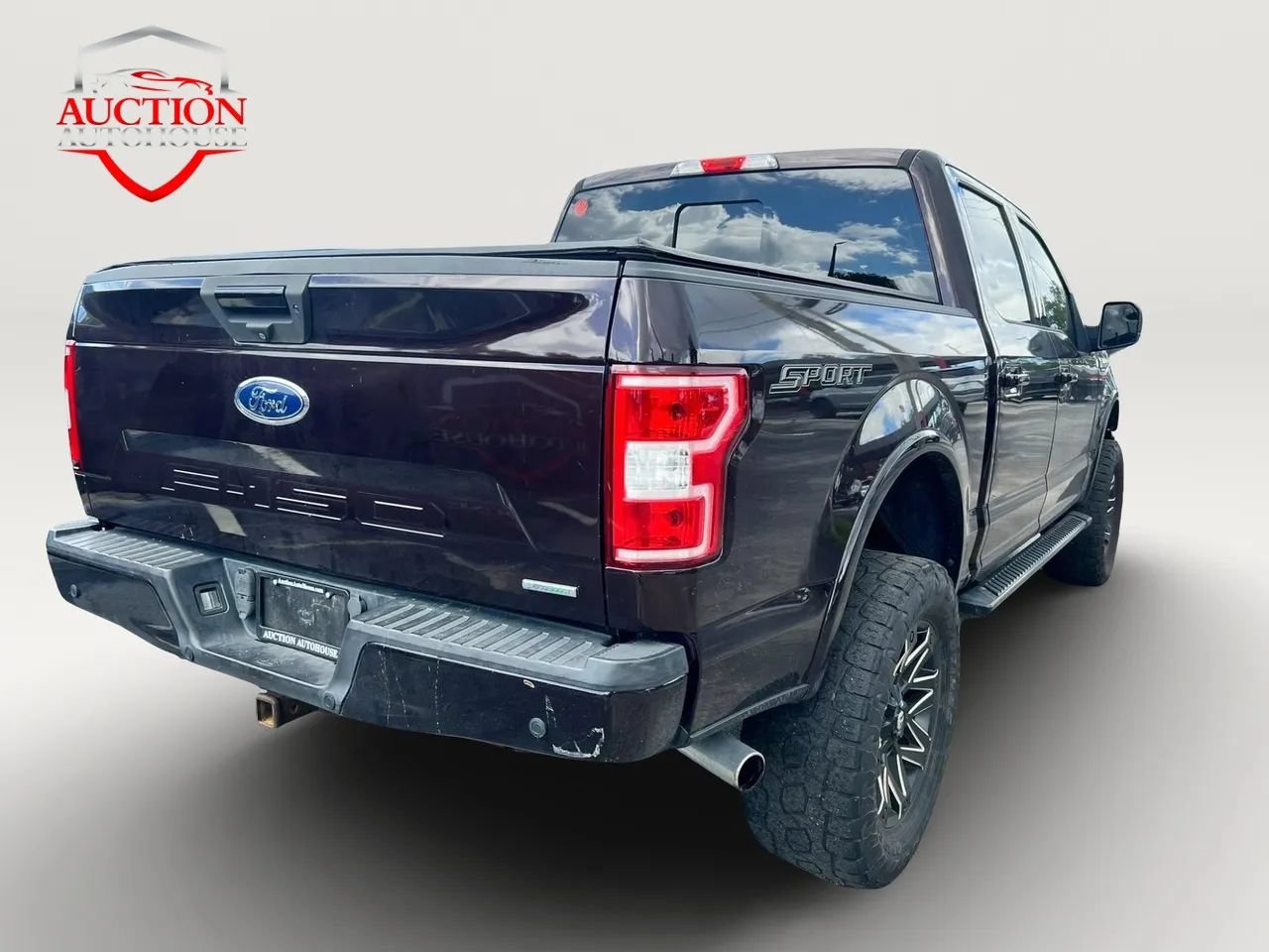 Used 2018 Ford F150 XLT w/ Equipment Group 302A Luxury RWD image 5