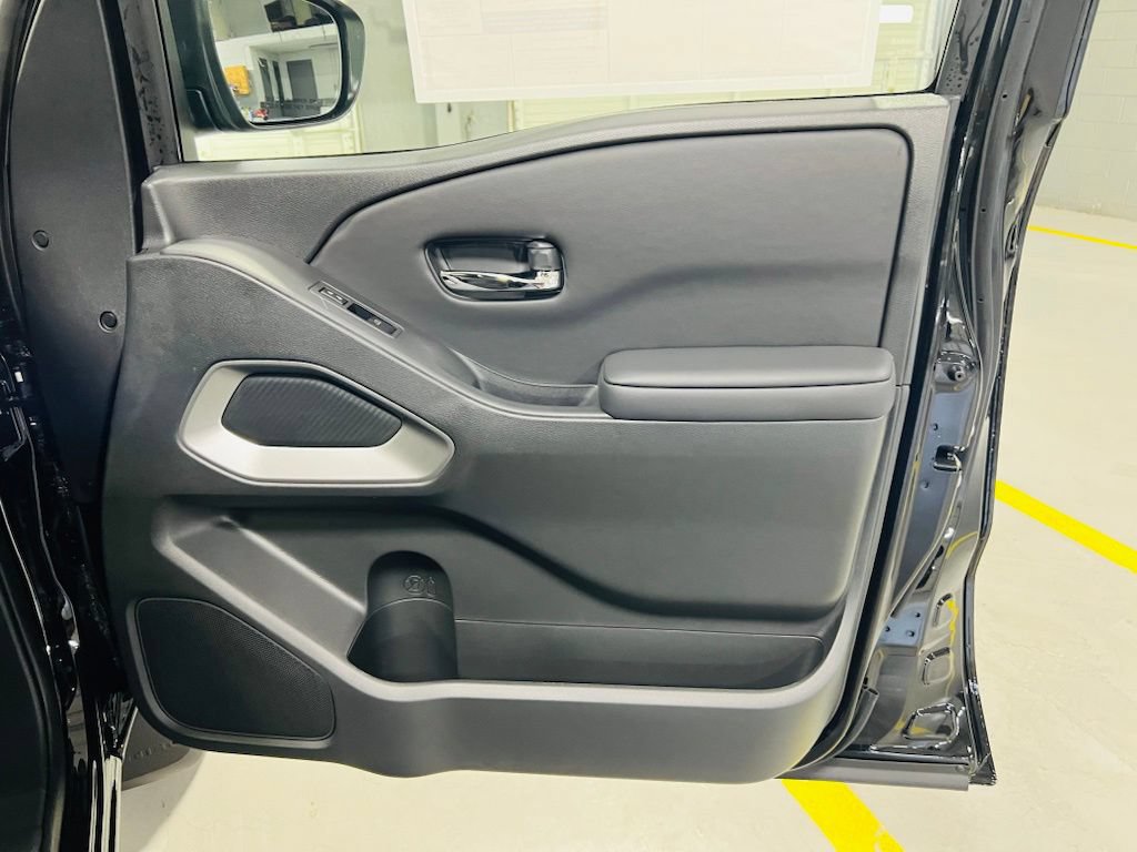 New 2027 Nissan Frontier SV RWD image 29