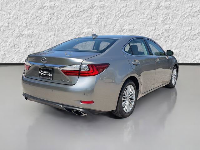 Used 2016 Lexus ES 350 w/ Premium Package w/Wood Trim image 3