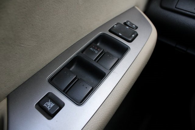 Used 2010 MAZDA MAZDA6 i Sport image 18