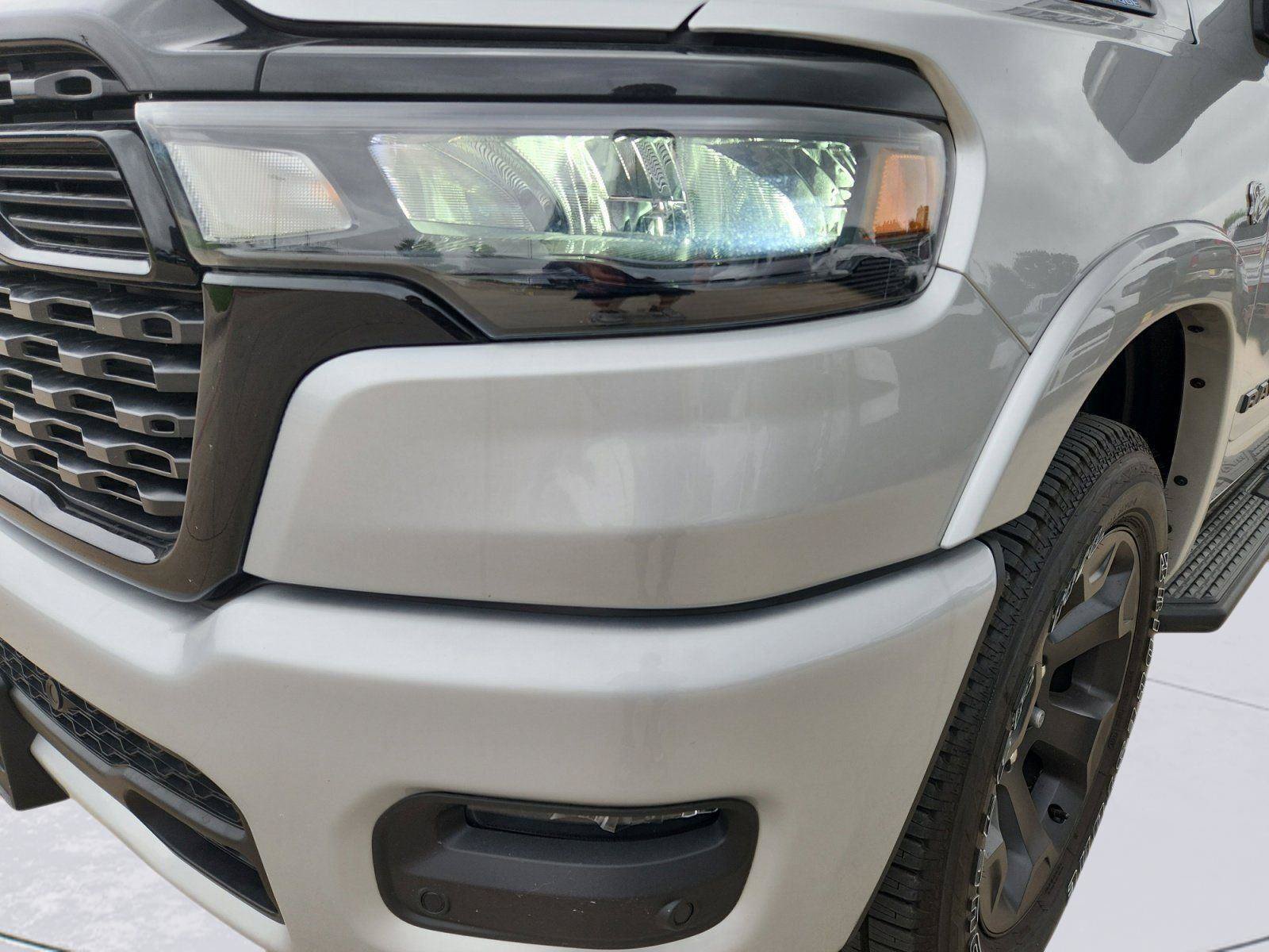 New 2026 RAM 1500 Lone Star AWD/4WD image 9
