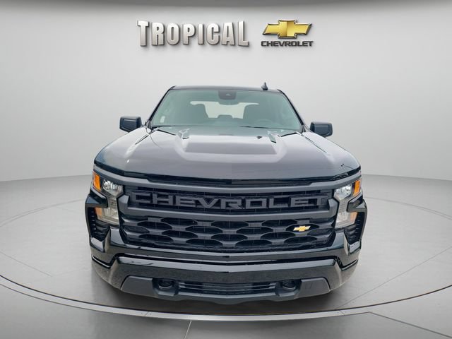 New 2026 Chevrolet Silverado 1500 Custom RWD image 8