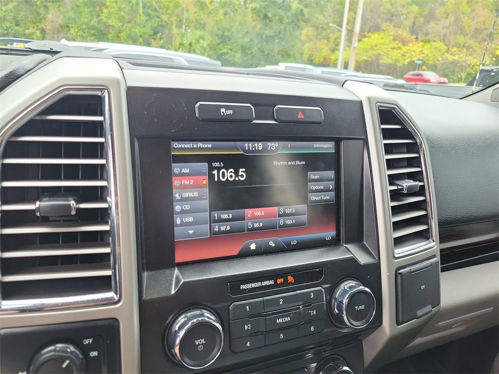 Used 2015 Ford F150 Lariat w/ Trailer Tow Package image 32