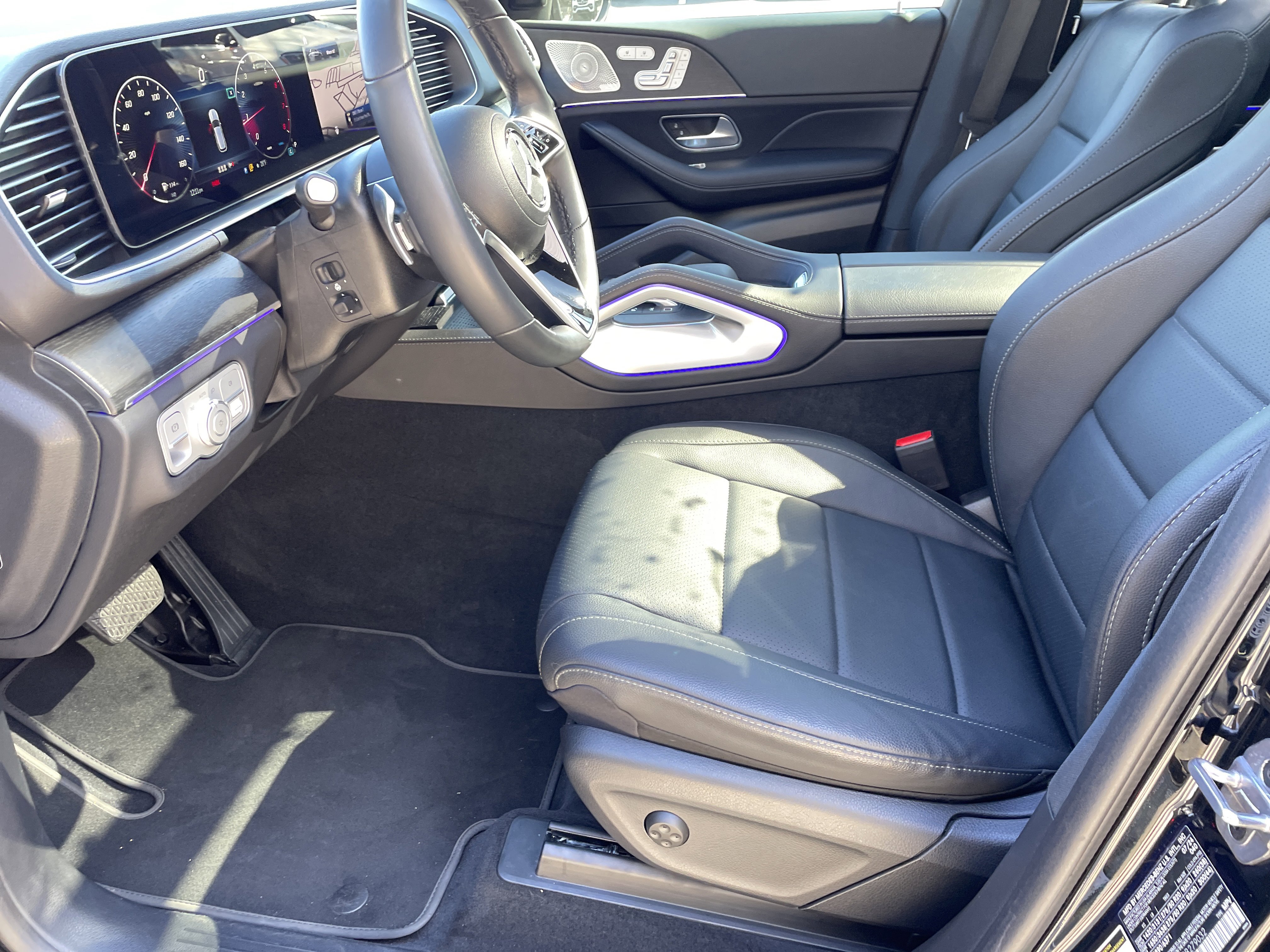 Certified 2025 Mercedes-Benz GLE 350 4MATIC w/ AMG Line Exterior image 20