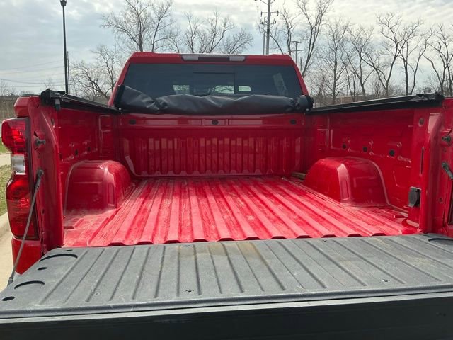 Used 2023 Chevrolet Silverado 1500 LT w/ Convenience Package II image 11