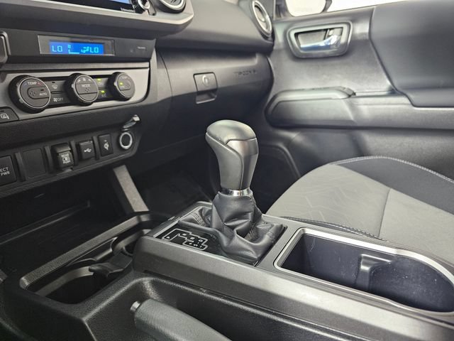 Used 2023 Toyota Tacoma TRD Off-Road AWD/4WD image 27