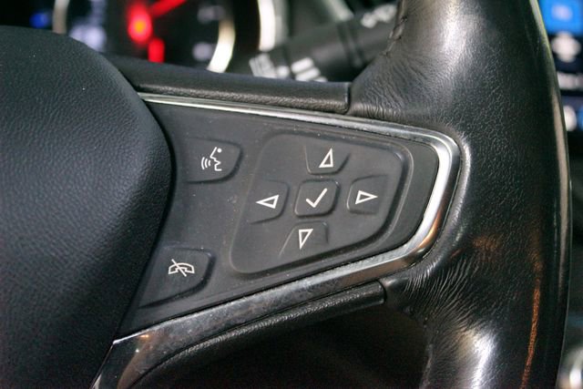 Used 2019 Chevrolet Malibu Premier FWD image 16