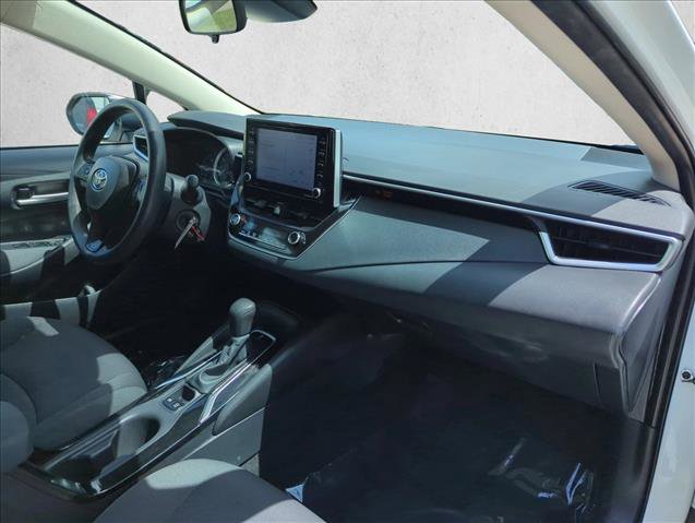 Certified 2021 Toyota Corolla LE FWD image 28
