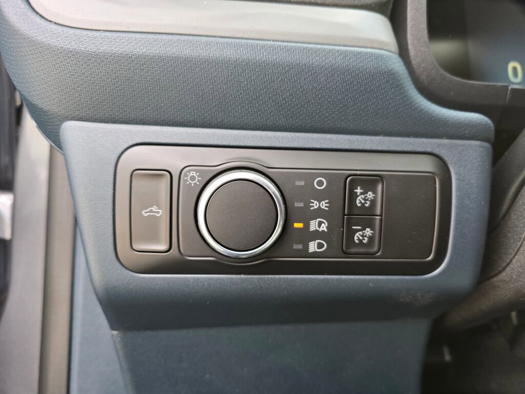 New 2026 Ford Maverick XL image 19