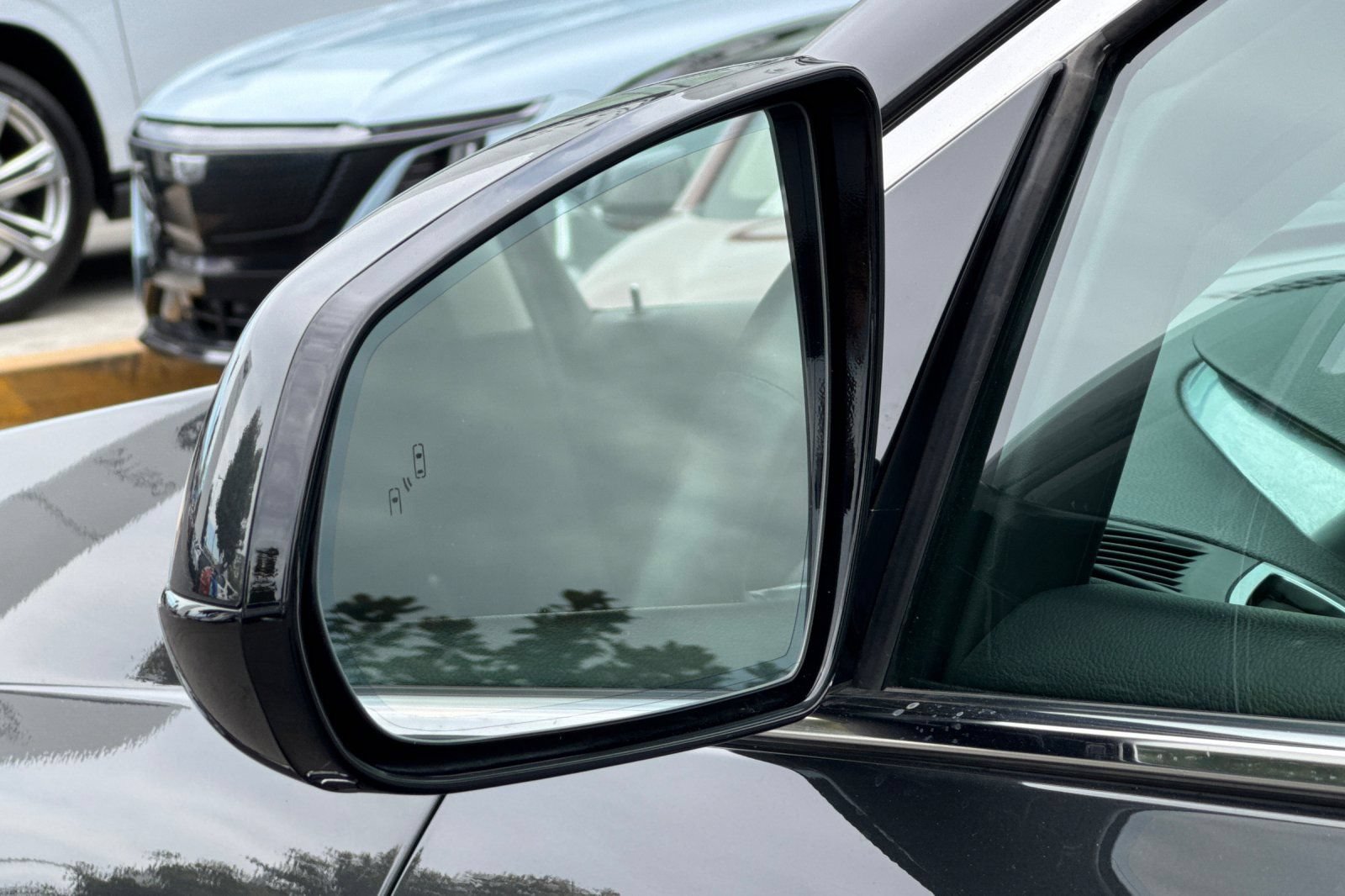 Used 2016 Cadillac SRX Premium AWD/4WD image 50