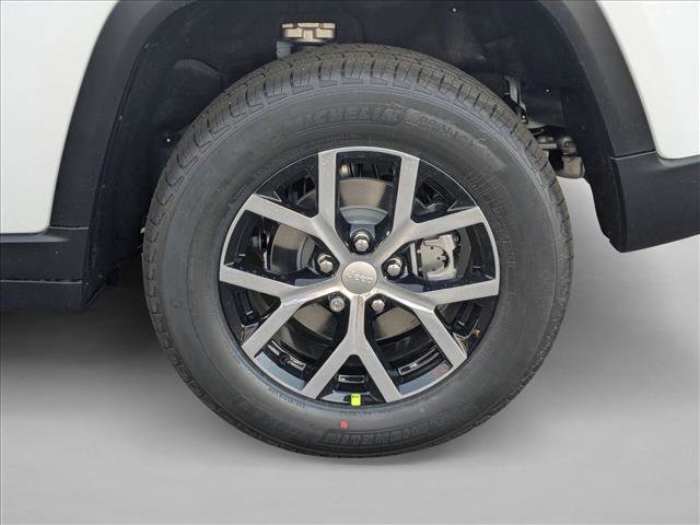 New 2025 Jeep Grand Cherokee Limited w/ Luxury Tech Group II image 10