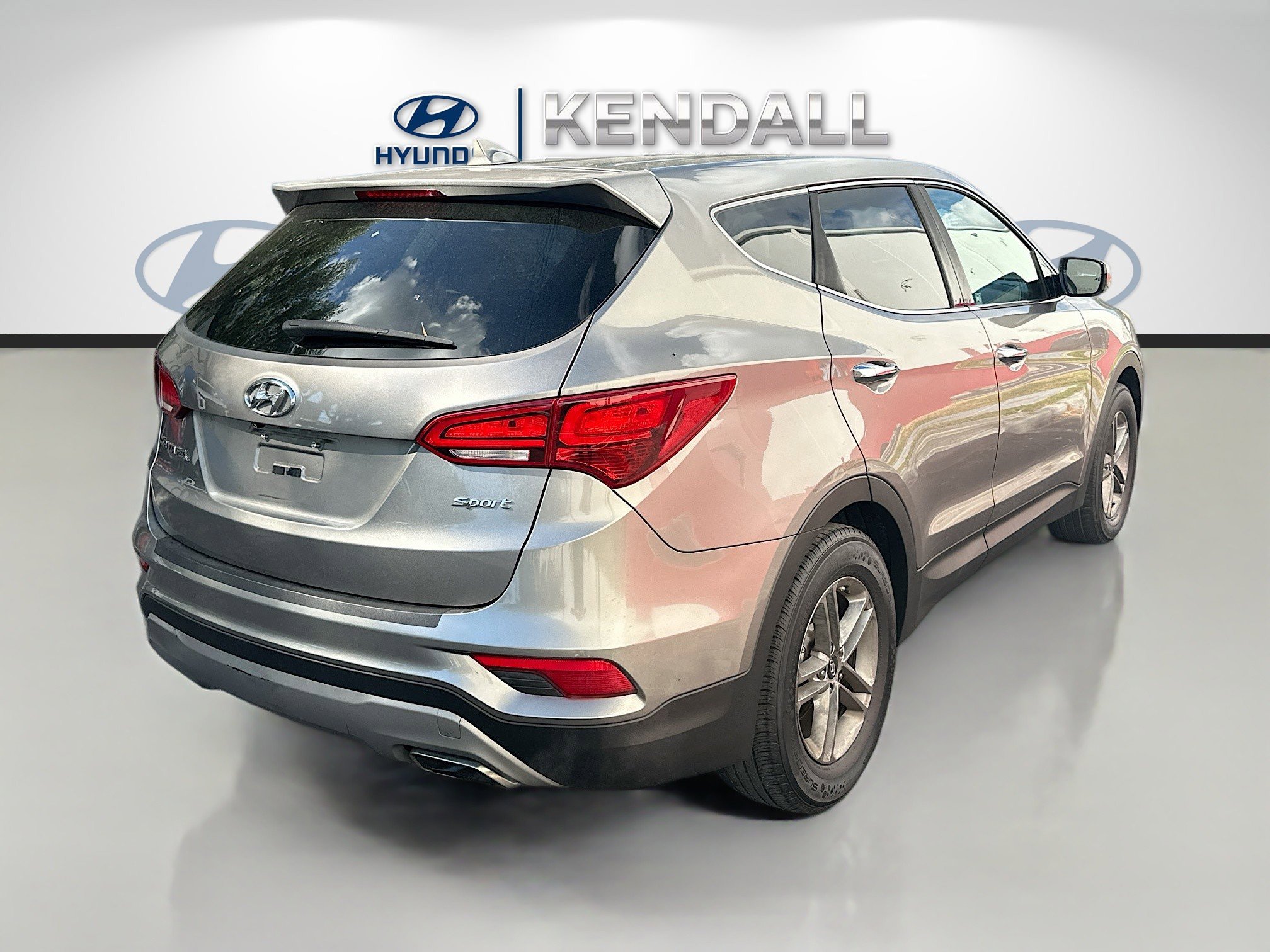 Used 2017 Hyundai Santa Fe Sport image 6