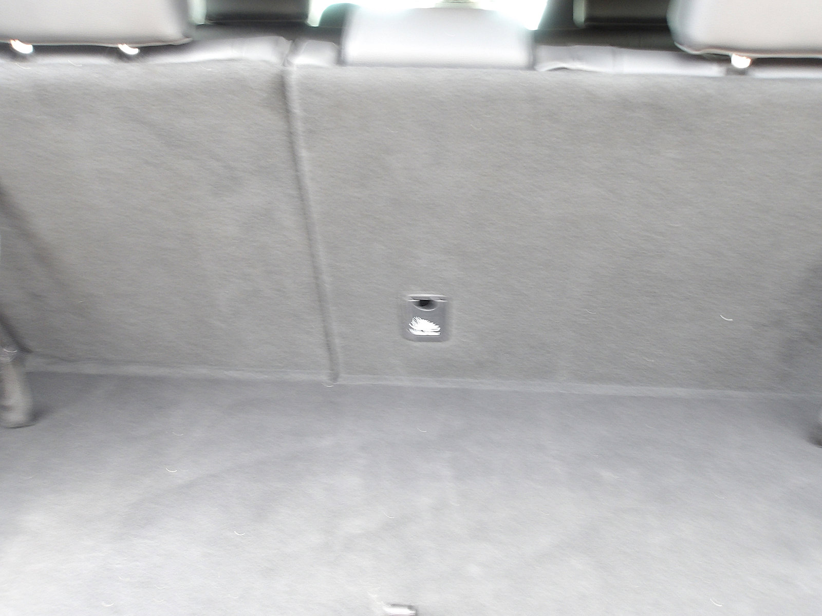 Used 2024 Toyota Highlander AWD image 17