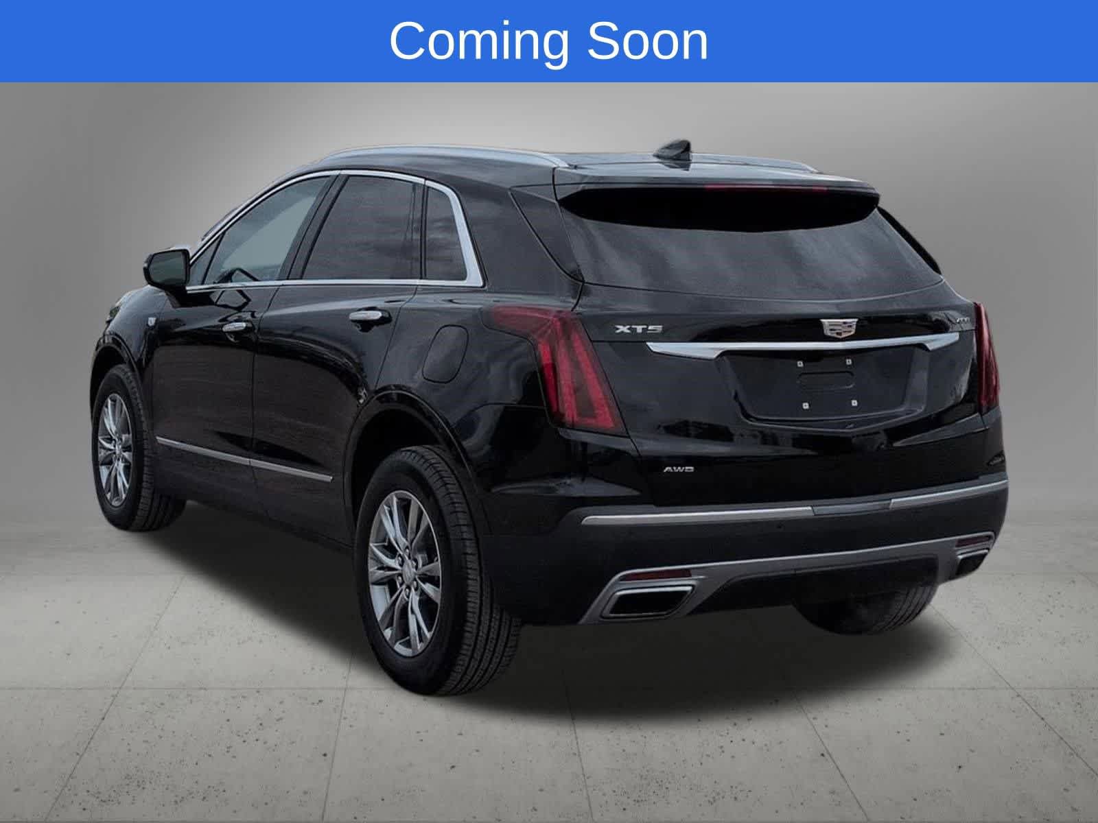 Used 2023 Cadillac XT5 Premium Luxury w/ Technology Package AWD/4WD image 4