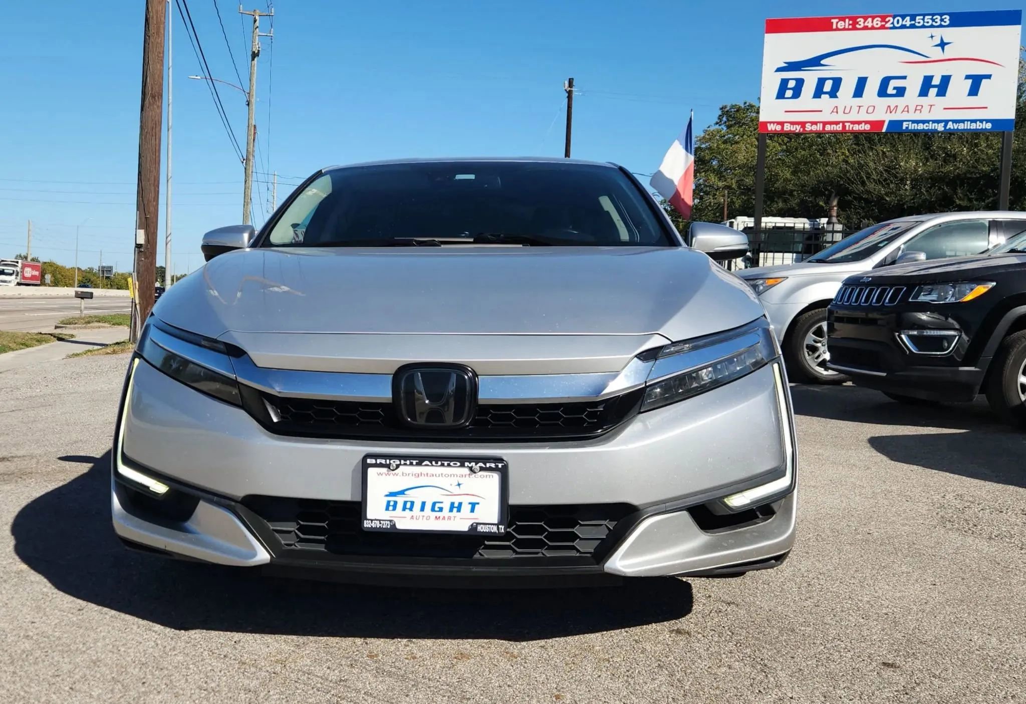 Used 2018 Honda Clarity Touring image 3