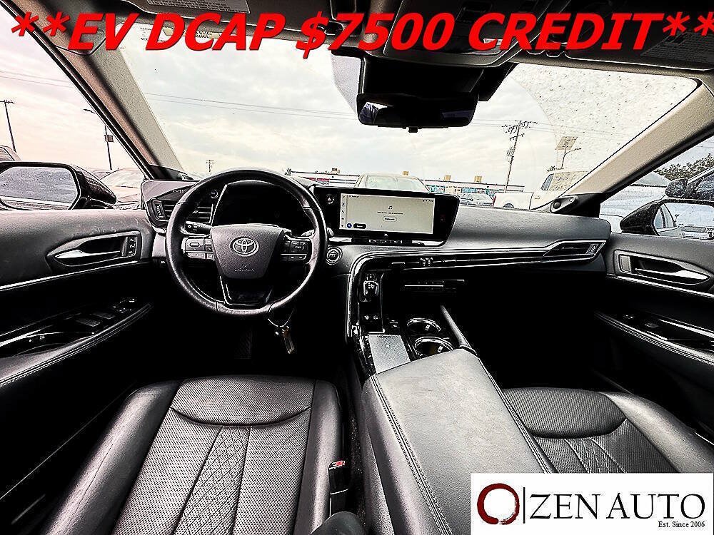 Used 2023 Toyota Mirai w/ Toyota Teammate Package RWD image 2