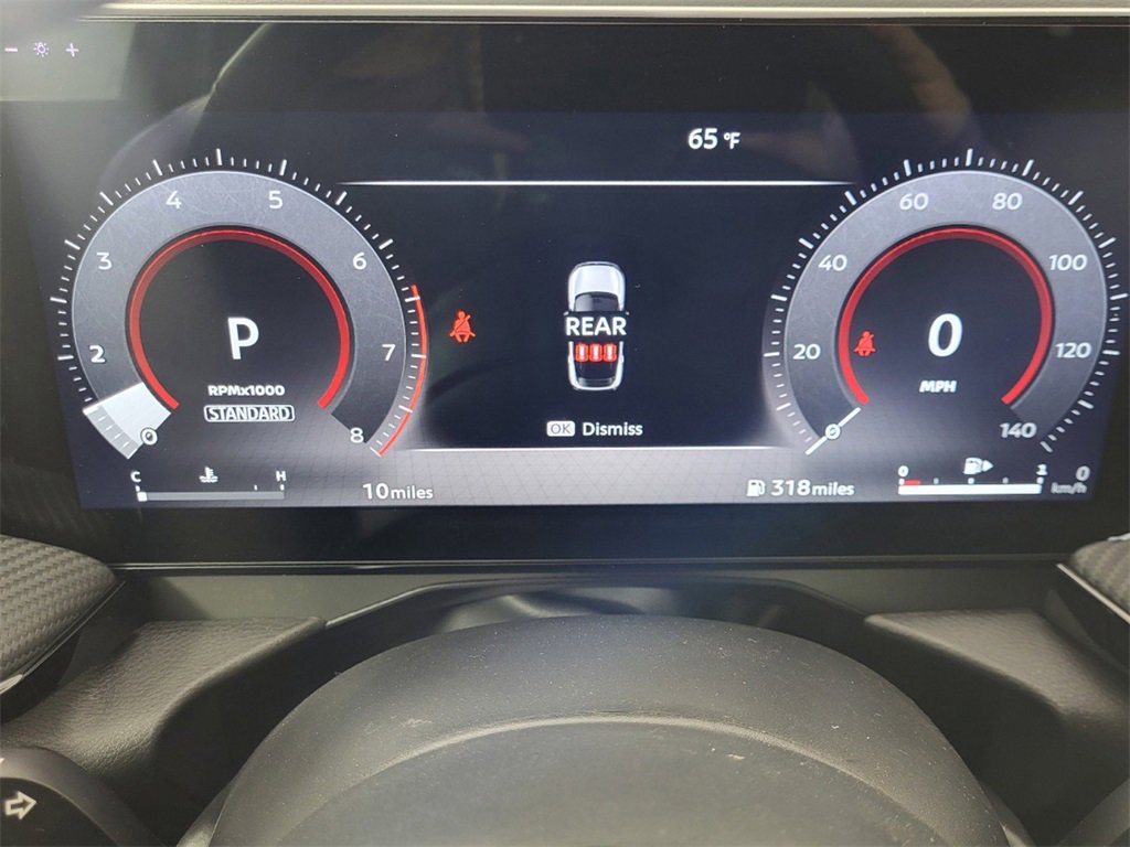 New 2025 Nissan Kicks SR image 7