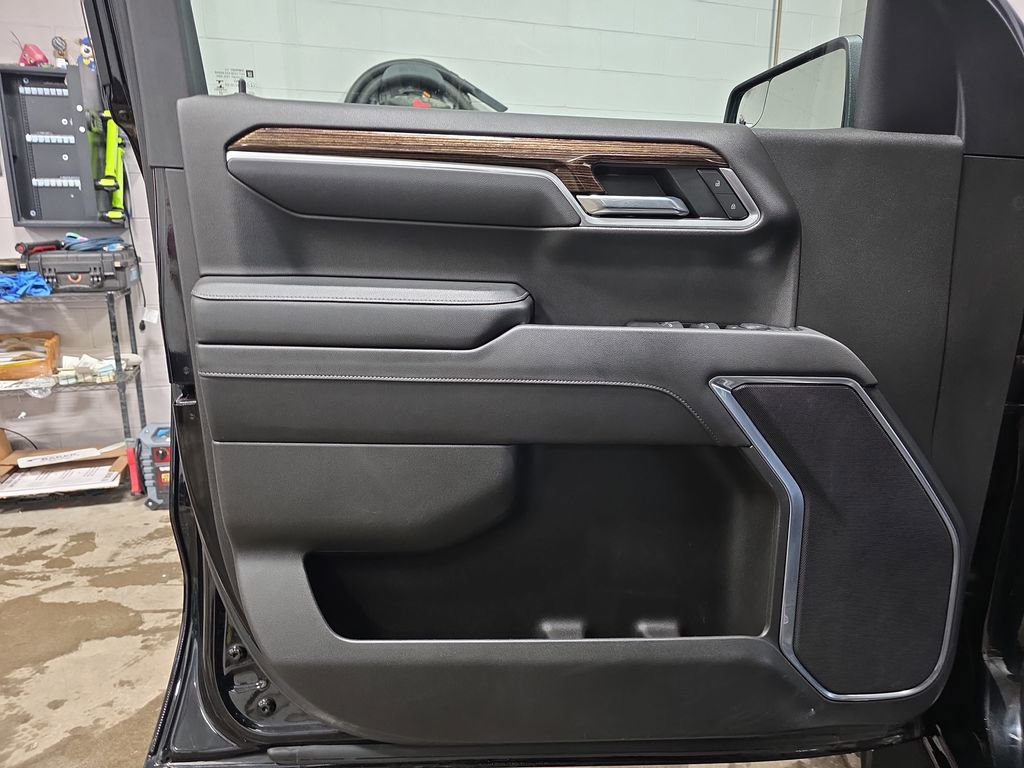 Used 2022 GMC Sierra 1500 Elevation image 26