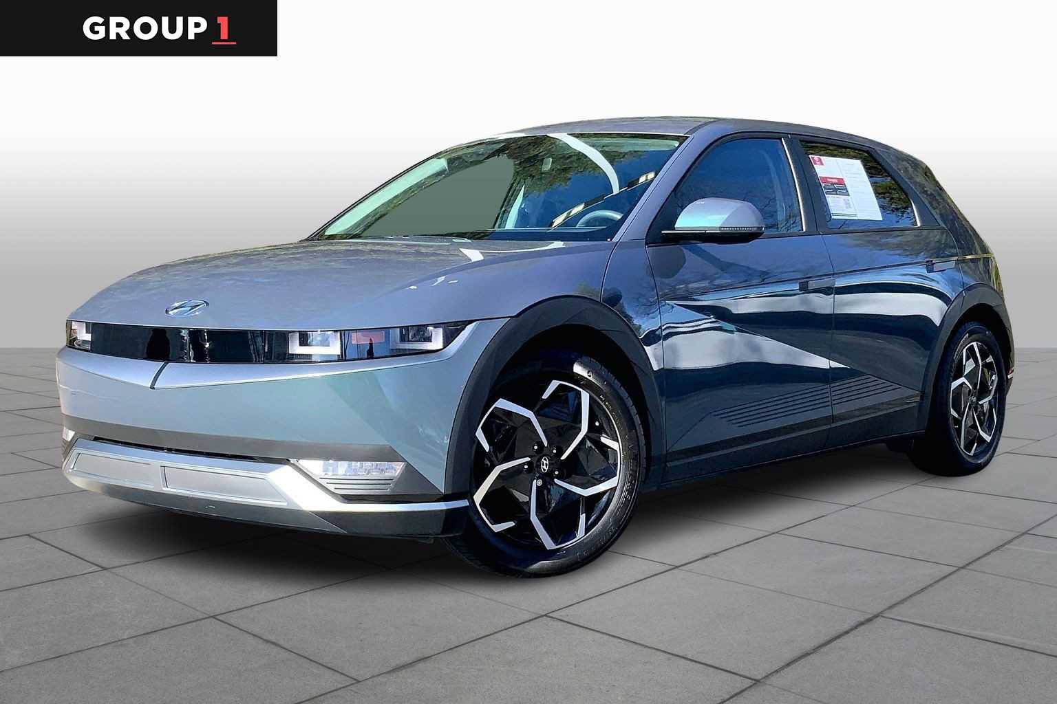 Used 2023 Hyundai Ioniq 5 SE image 1