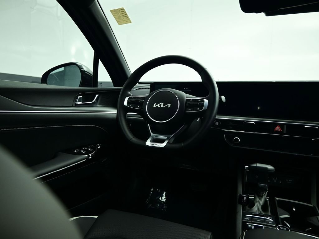 Used 2025 Kia K5 GT-Line w/ GT-Line Premium Package image 38