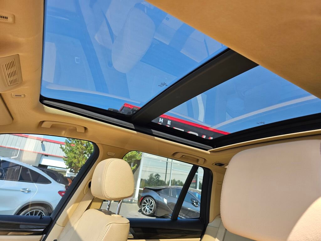 Used 2012 BMW X3 xDrive28i AWD/4WD image 22