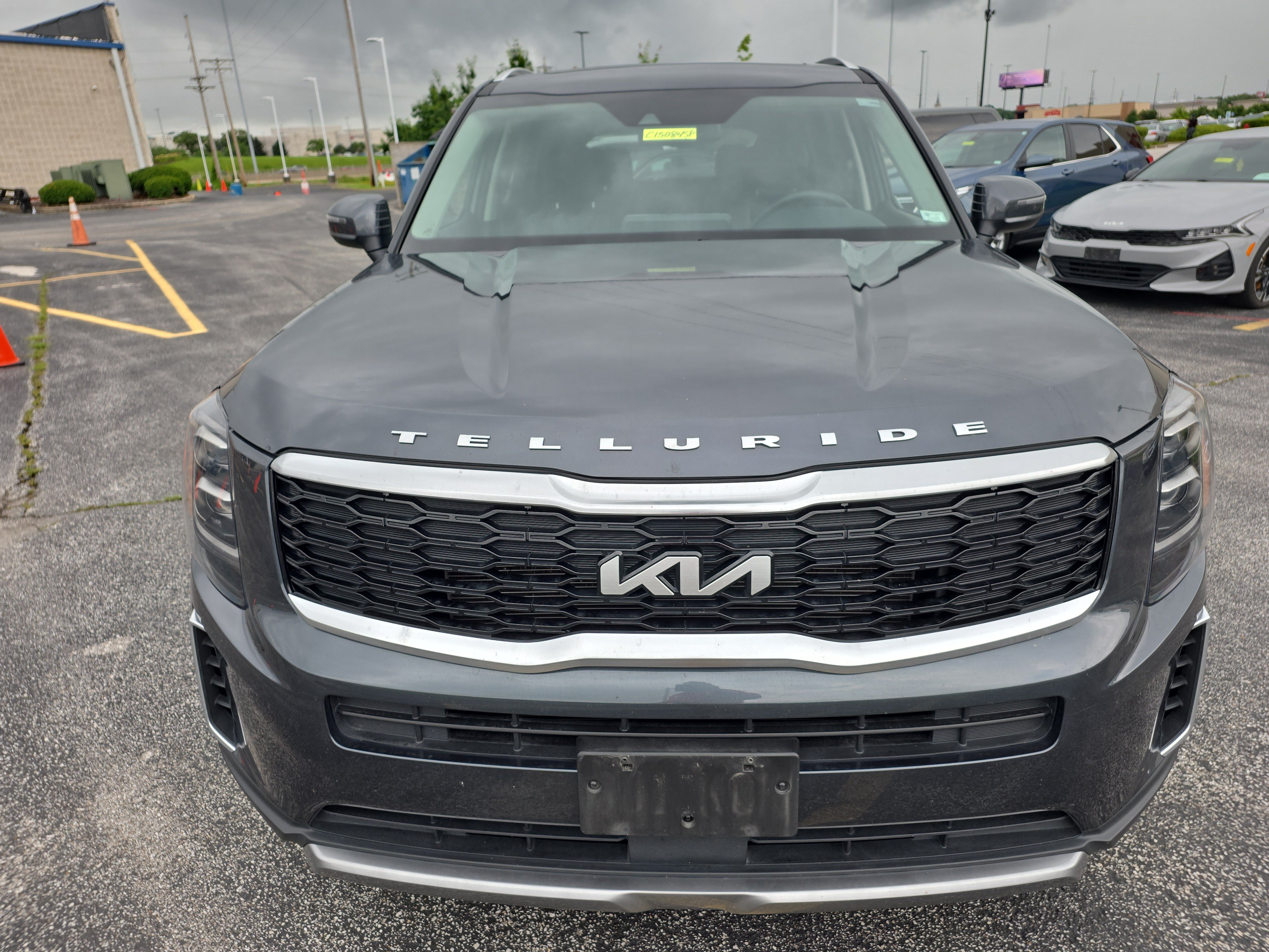 Used 2022 Kia Telluride EX w/ EX Premium Package FWD image 8