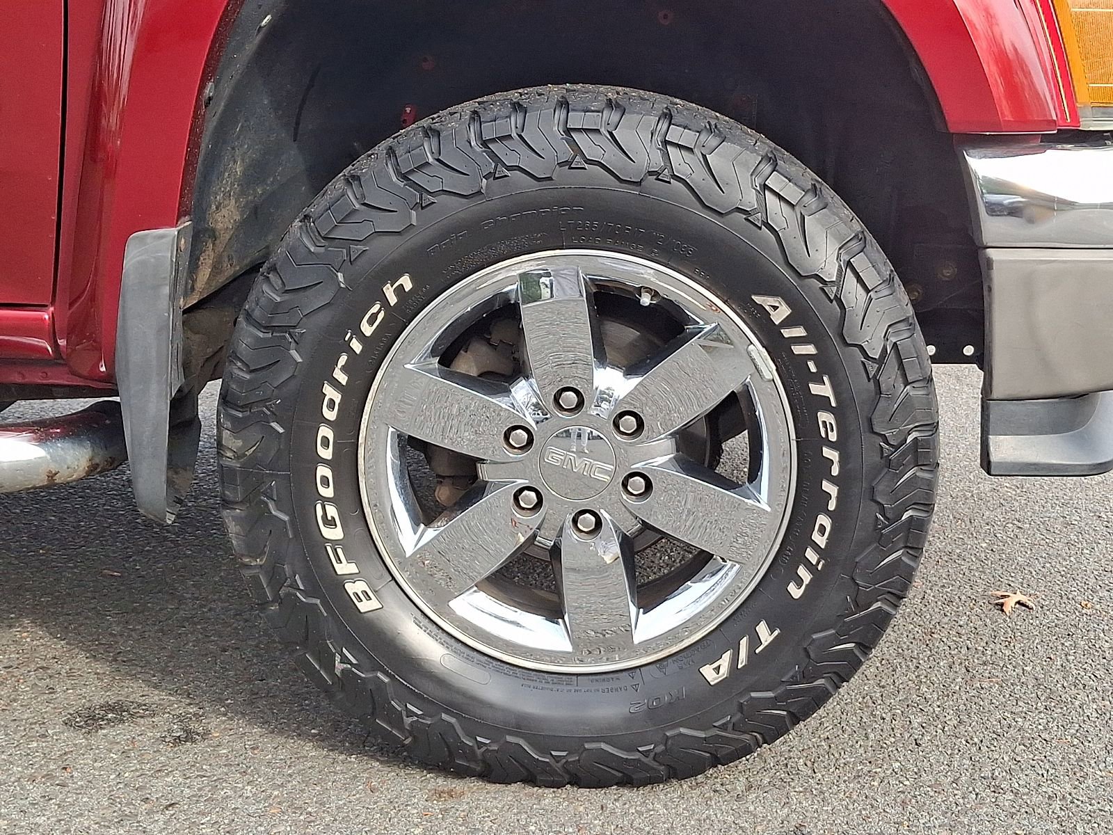 Used 2011 GMC Canyon SLE image 9