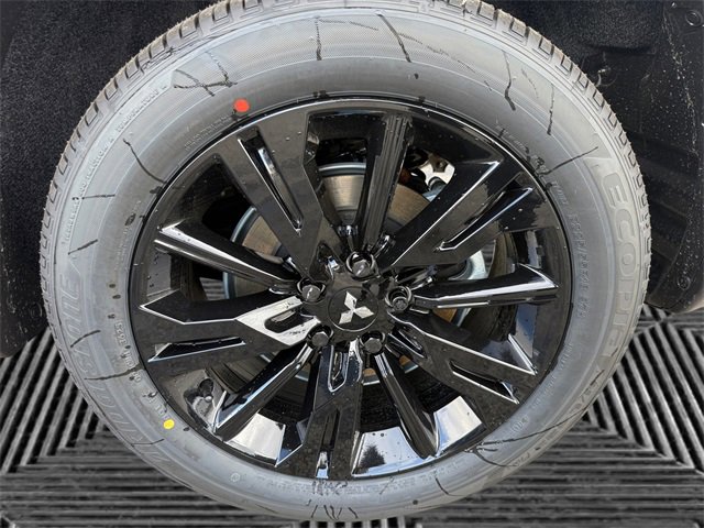 New 2026 Mitsubishi Eclipse Cross Black Edition image 31