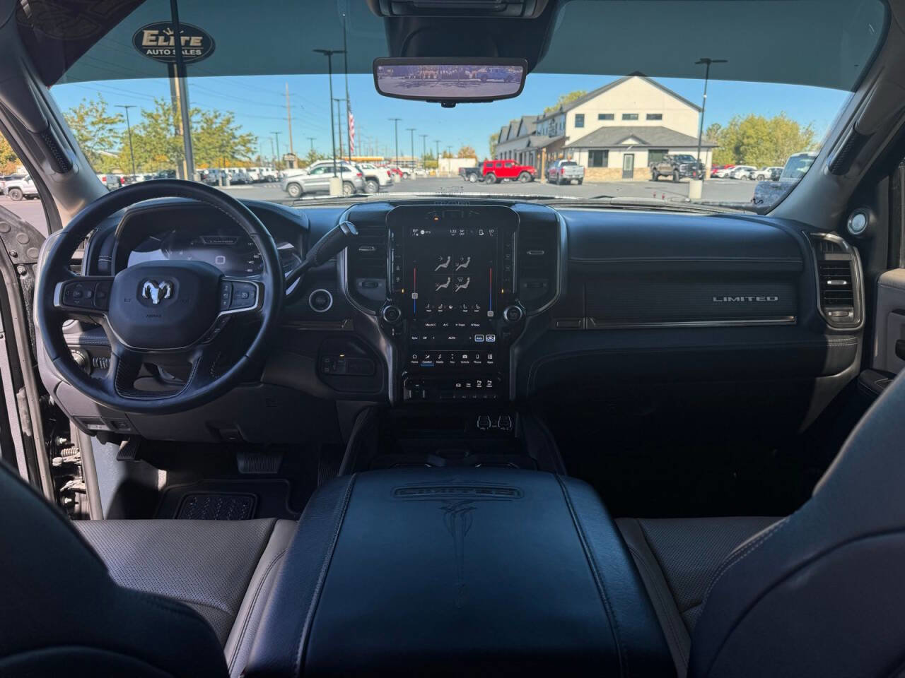 Used 2023 RAM 3500 Limited image 33