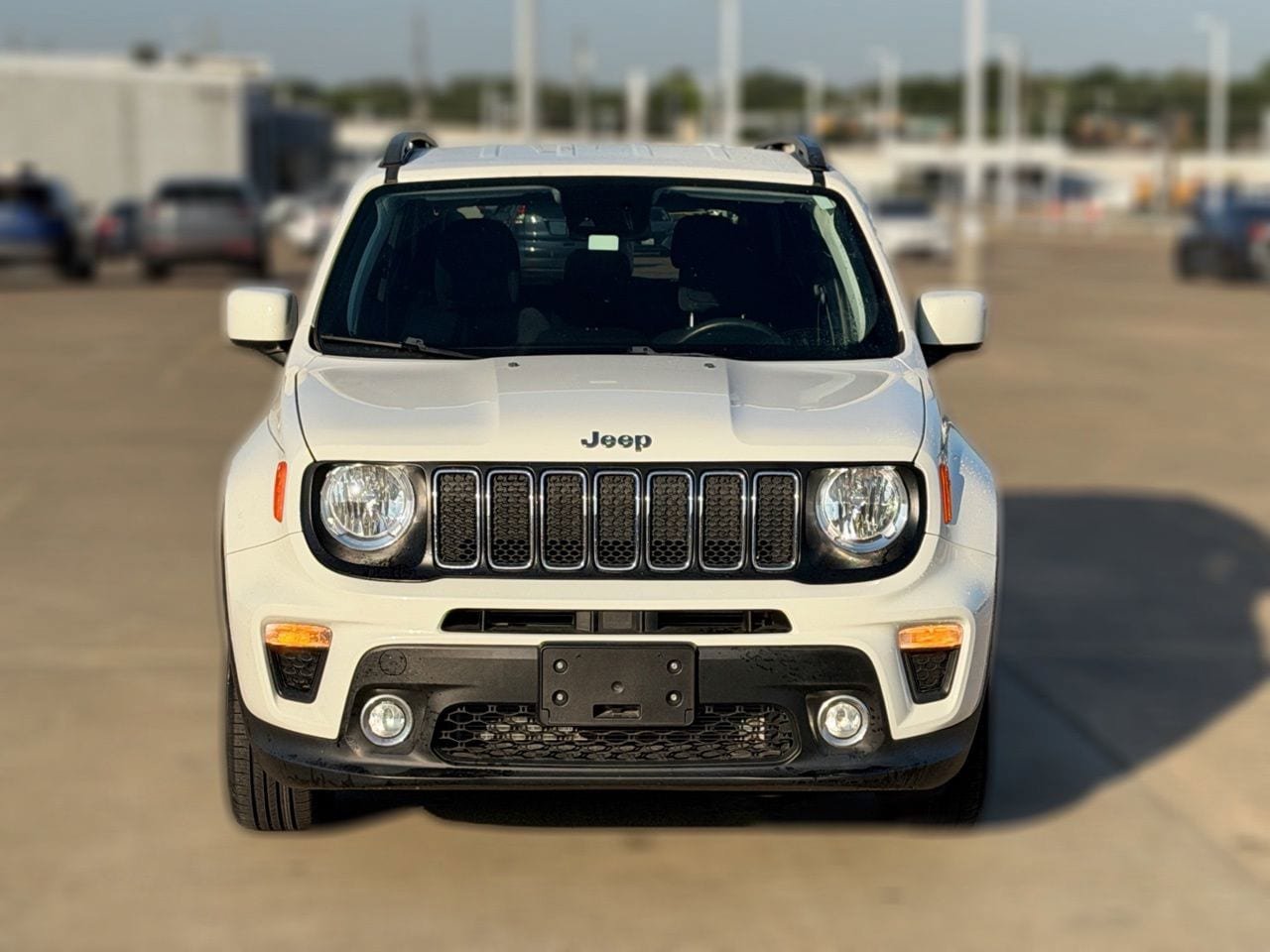 Used 2021 Jeep Renegade Latitude w/ Convenience Group FWD image 4