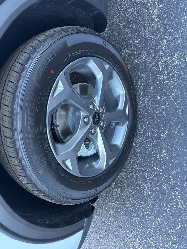 New 2026 Ford Escape ST-Line image 9