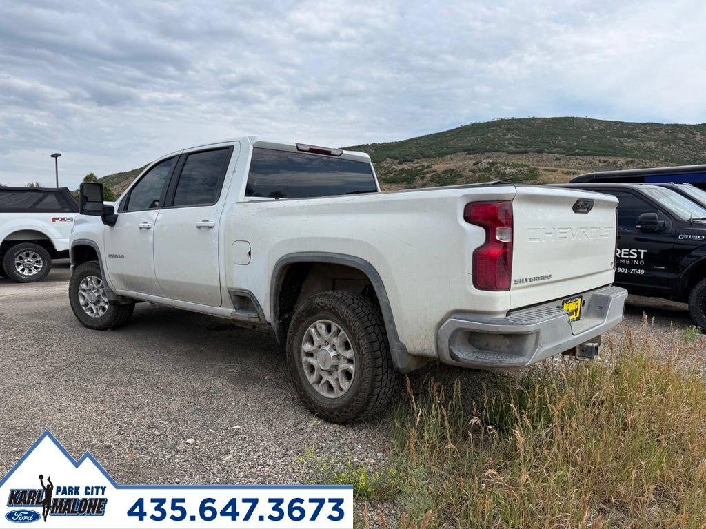 Used 2022 Chevrolet Silverado 2500 LT w/ Convenience Package AWD/4WD image 5
