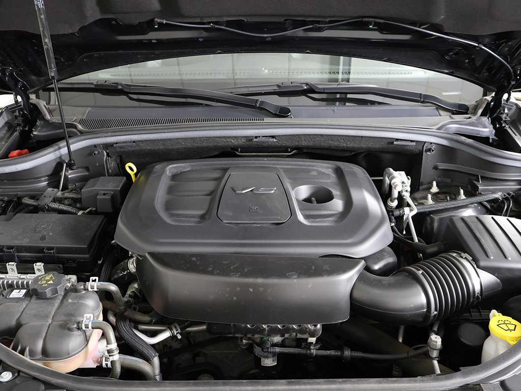 Used 2022 Jeep Grand Cherokee Limited image 21