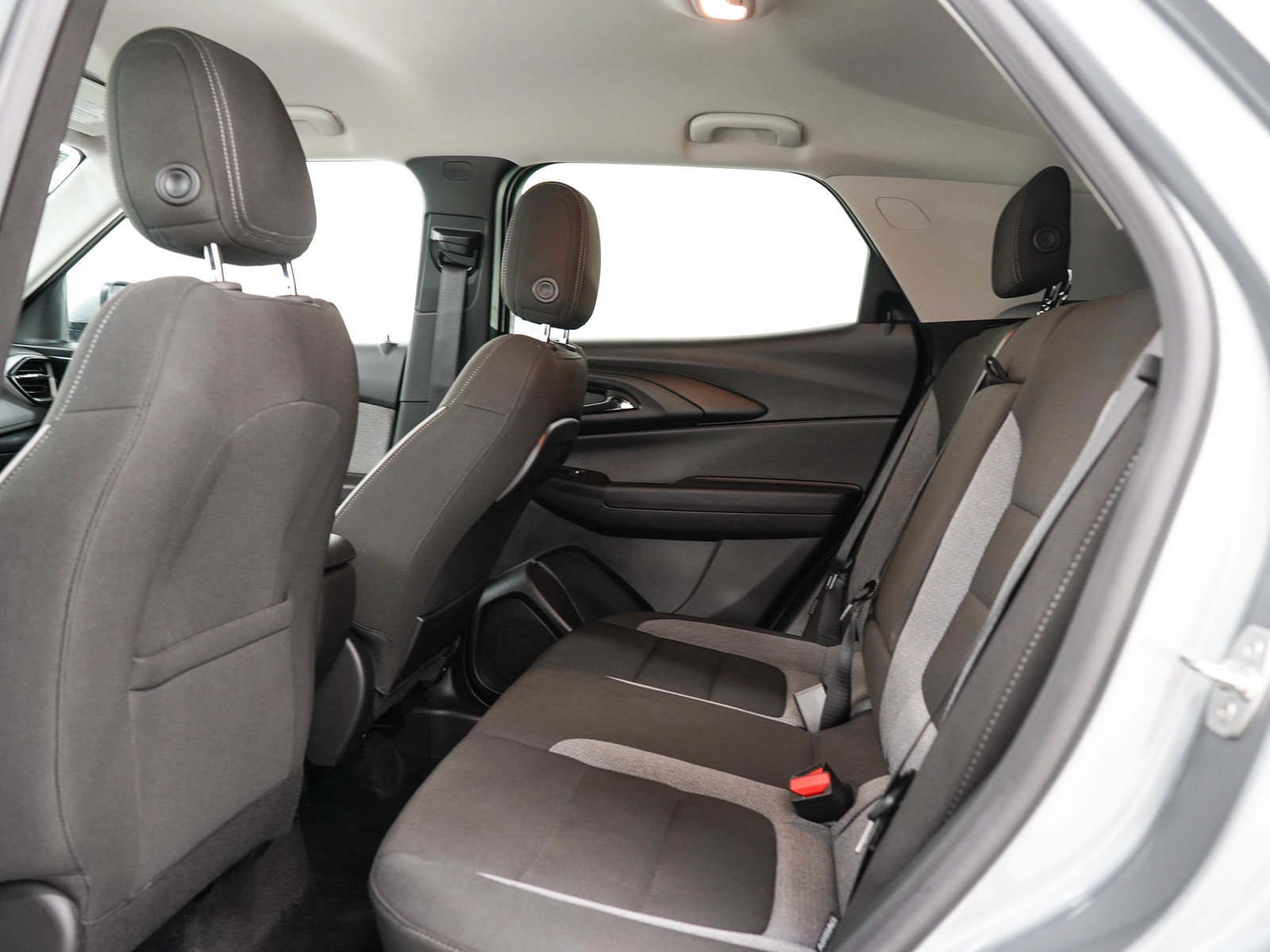 Used 2024 Chevrolet TrailBlazer LT w/ Convenience Package FWD image 15