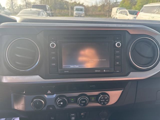 Used 2018 Toyota Tacoma SR5 image 11