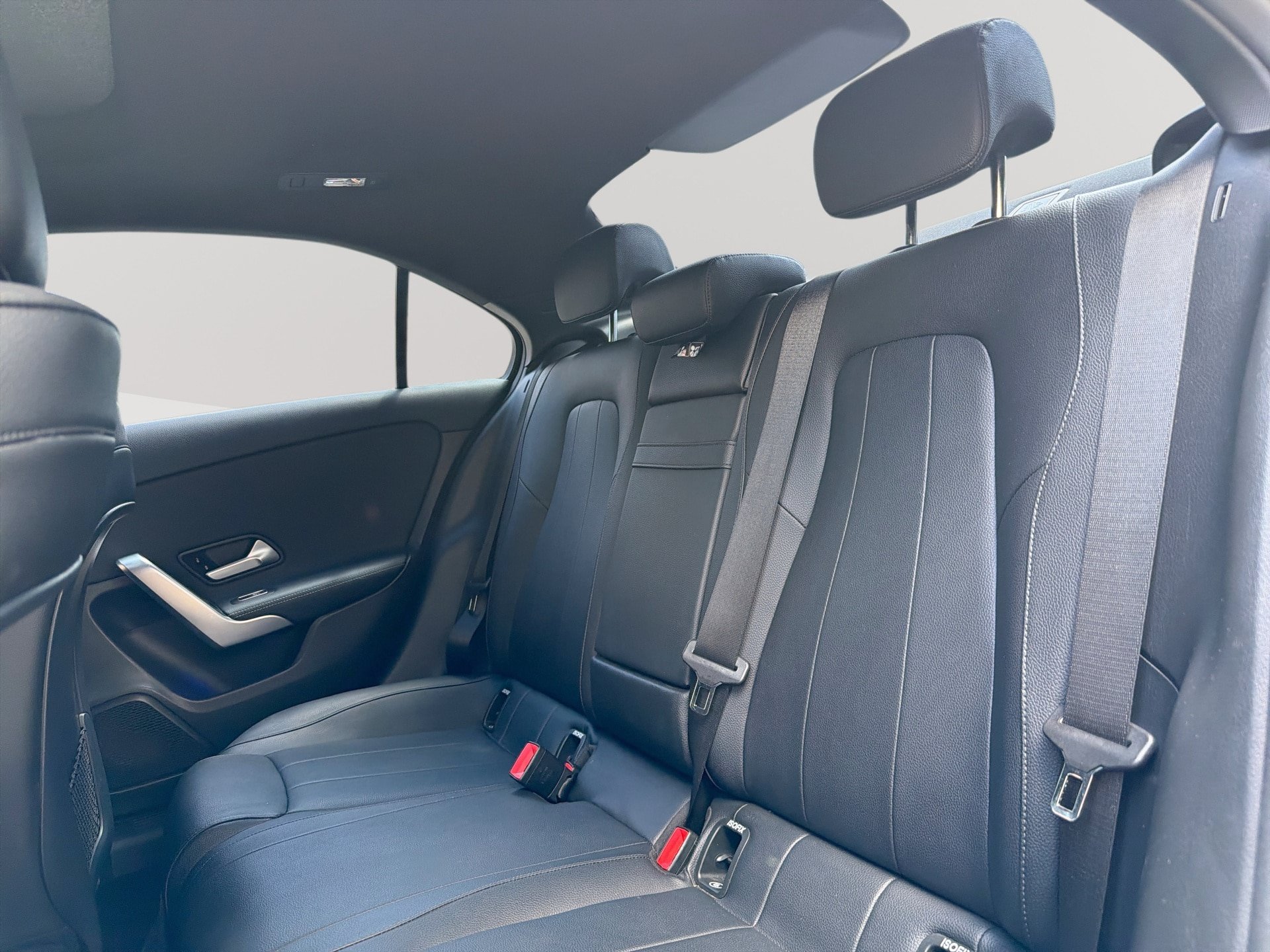 Used 2021 Mercedes-Benz A 220 w/ Premium Package image 27