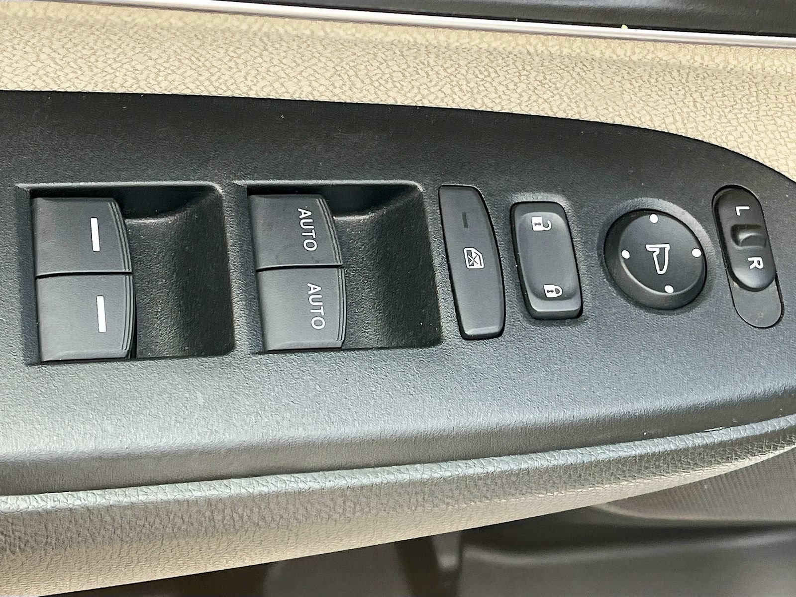 Used 2022 Honda CR-V EX image 17