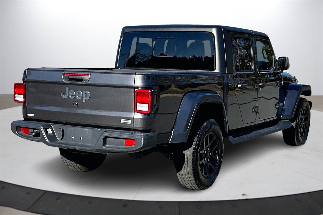Certified 2023 Jeep Gladiator Overland image 9