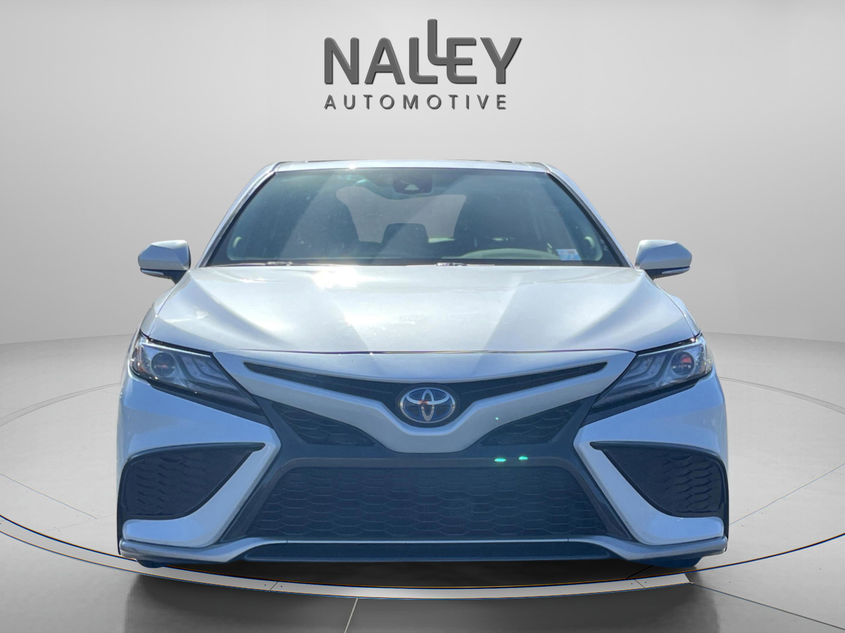 Used 2024 Toyota Camry XSE image 8