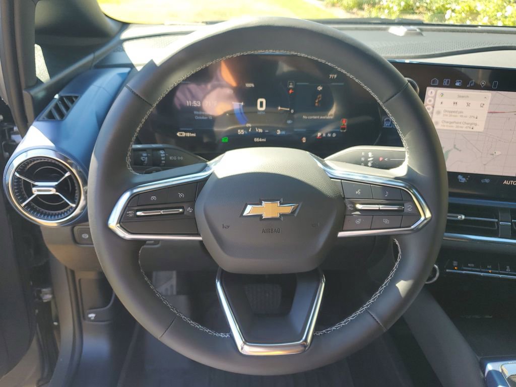 Used 2026 Chevrolet Equinox EV LT image 27