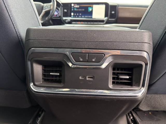 Used 2022 Chevrolet Silverado 1500 High Country w/ Z71 Off-Road Package AWD/4WD image 36