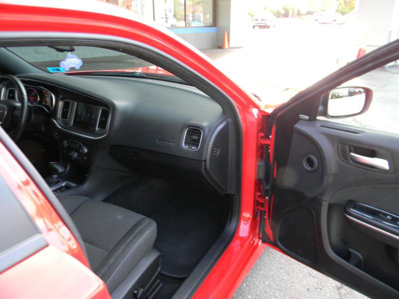 Used 2018 Dodge Charger R/T Scat Pack image 19