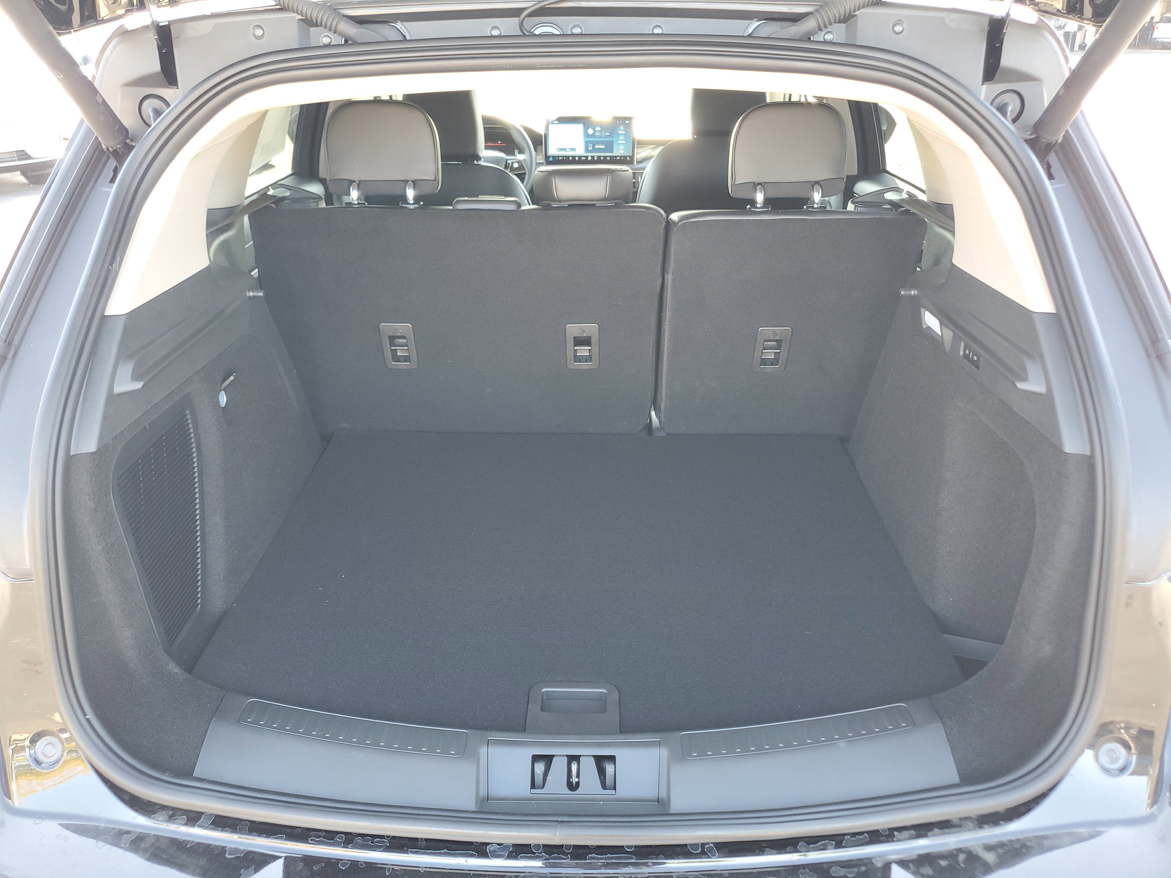 New 2025 Lincoln Corsair Reserve image 29