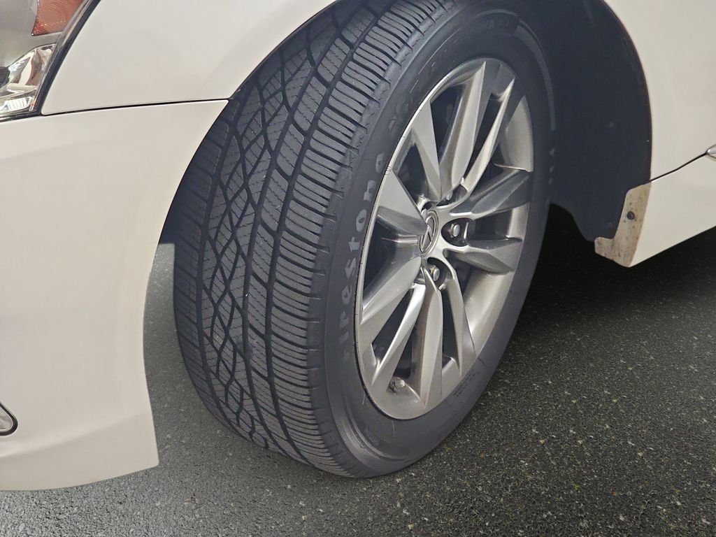 Used 2016 Lexus LS 460 w/ Comfort Package RWD image 36