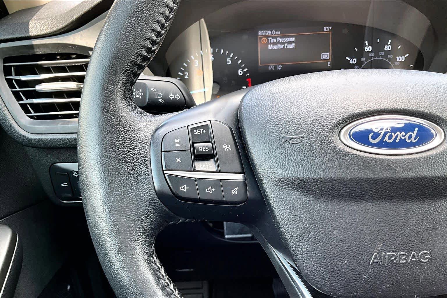 Used 2020 Ford Escape SEL FWD image 25