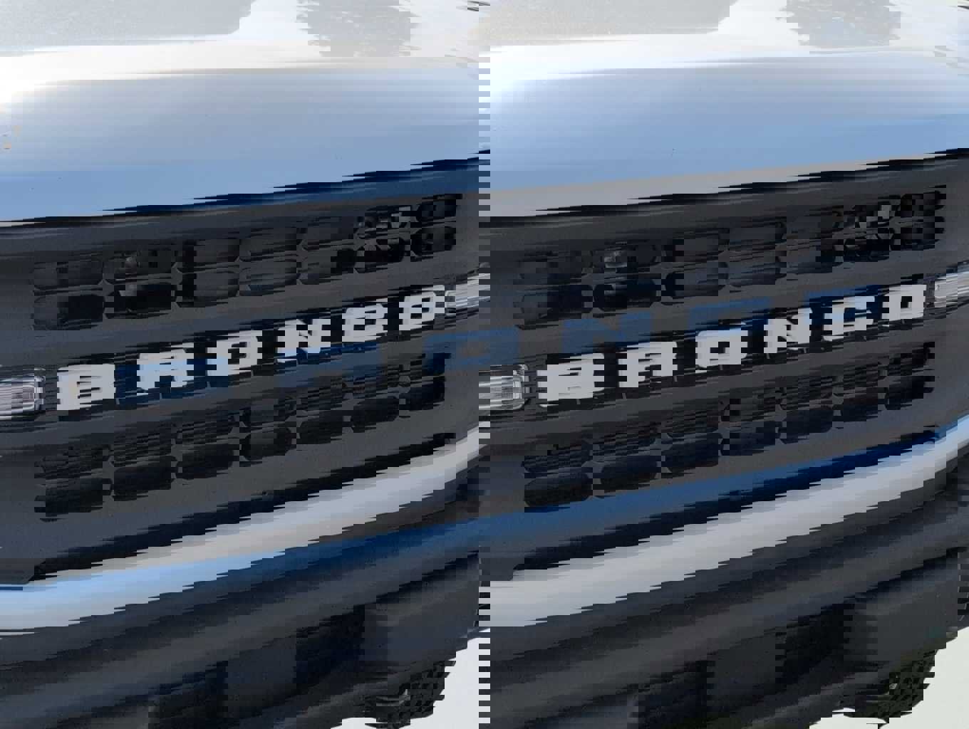 New 2025 Ford Bronco 2-Door image 16