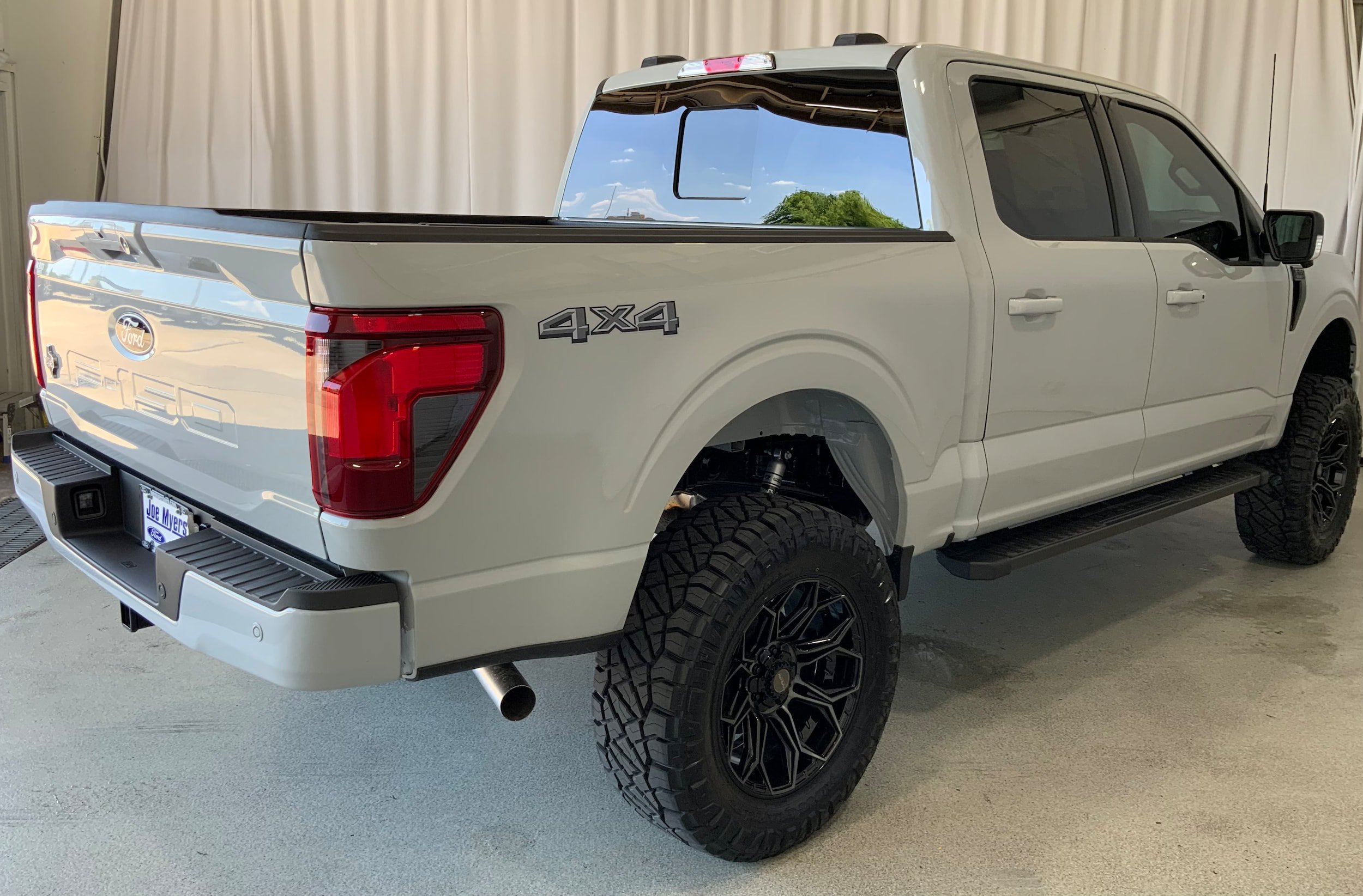New 2026 Ford F150 XLT w/ Equipment Group 302A MID AWD/4WD image 4