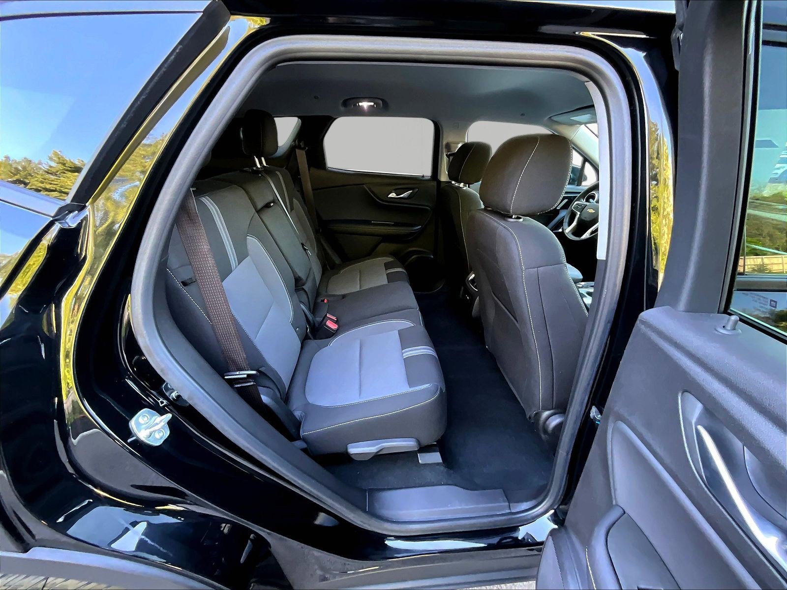 Used 2024 Chevrolet Blazer LT w/ LPO, Floor Liner Package FWD image 25