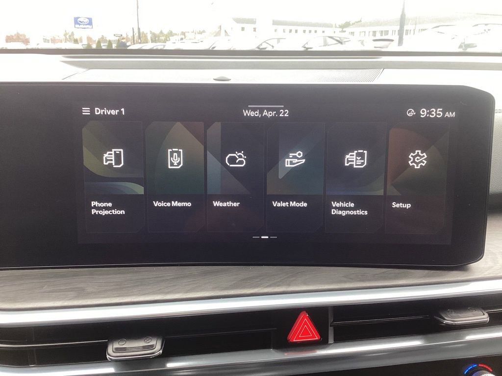 Certified 2025 Kia Sorento SX Prestige AWD/4WD image 23